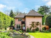 3 Bedroom Detached House For Sale In Oxted, Surrey