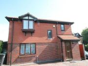 3 Bedroom Detached House For Sale In Palmers Green