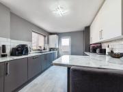 3 bedroom detached house for sale in Parksgate Avenue,...