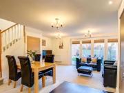 3 bedroom detached house for sale in Queens Vale...