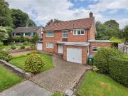 3 bedroom detached house for sale in Quickswood Close,...