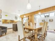 3 bedroom detached house for sale in Richmond Hill TW10