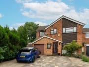 3 Bedroom Detached House For Sale In Rickmansworth,...