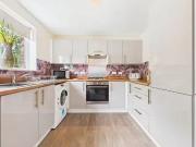 3 Bedroom Detached House For Sale In Roseby Drive,...