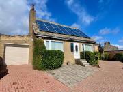3 bedroom detached house for sale in Sherwood Drive,...