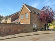 3 Bedroom Detached House For Sale In Sittingbourne