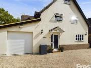 3 Bedroom Detached House For Sale In Slough, Berkshire
