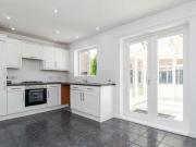 3 Bedroom Detached House For Sale In South Kirkby