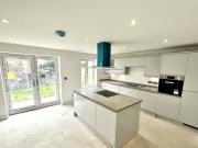 3 bedroom detached house for sale in Town Street Pinxton...