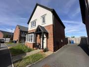 3 bedroom detached house for sale in Trentham Gardens,...