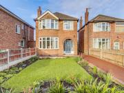 3 bedroom detached house for sale in Trentham Gardens,...