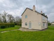 3 Bedroom Detached House For Sale In Waldrons Lane