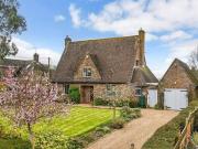 3 Bedroom Detached House For Sale In Warehorne, Kent
