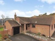 3 bedroom detached house for sale in Watton Park...
