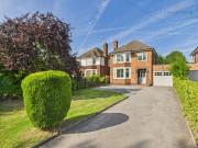 3 bedroom detached house for sale in Wealstone Lane,...