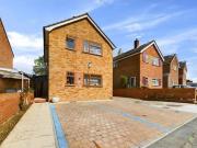 3 Bedroom Detached House For Sale In Weston Favell,...