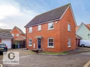 3 bedroom detached house for sale in Windsor Park...