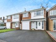 3 Bedroom Detached House For Sale In Wolverhampton, West...