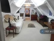 3 bedroom detached house to rent