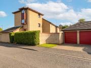 3 bedroom detached house to rent