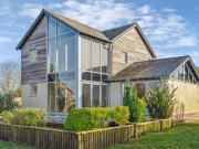 3 bedroom detached house to rent