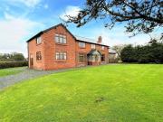 3 bedroom detached house to rent