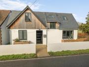 3 bedroom detached house to rent