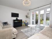 3 bedroom detached house to rent