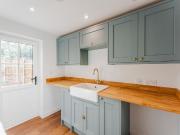 3 bedroom detached house to rent