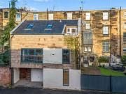 3 bedroom detached house to rent