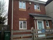 3 bedroom detached house to rent
