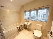 3 bedroom detached house to rent