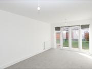 3 bedroom detached house to rent