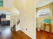 3 bedroom detached house to rent