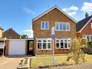 3 bedroom detached house to rent