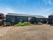 3 bedroom detached house to rent