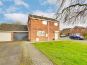 3 bedroom detached house to rent