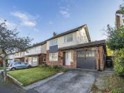 3 bedroom detached house to rent