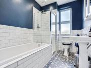 3 bedroom detached house to rent