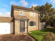 3 bedroom detached house to rent