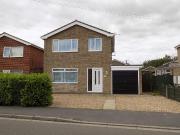 3 bedroom detached house to rent