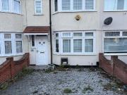 3 bedroom detached house to rent