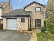 3 bedroom detached house to rent