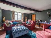 3 bedroom detached house to rent