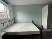 3 bedroom detached house to rent