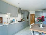 3 bedroom detached house to rent