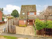 3 bedroom detached house to rent