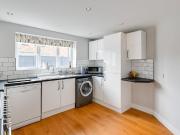 3 bedroom detached house to rent