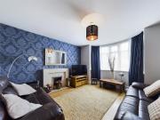 3 bedroom detached house to rent