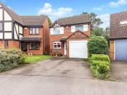 3 bedroom Detached House to rent, Heron Way, Stotfold,...